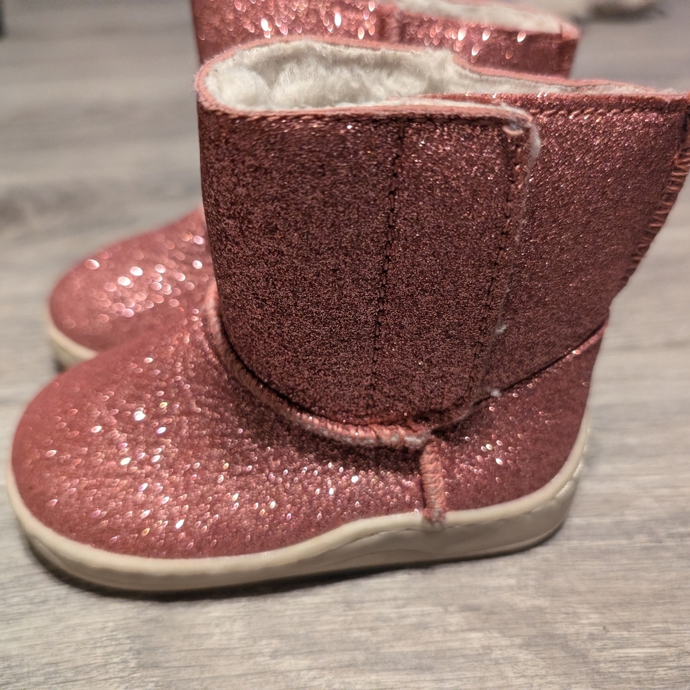 Size 4 toddler boots pink sparkly wonder nation